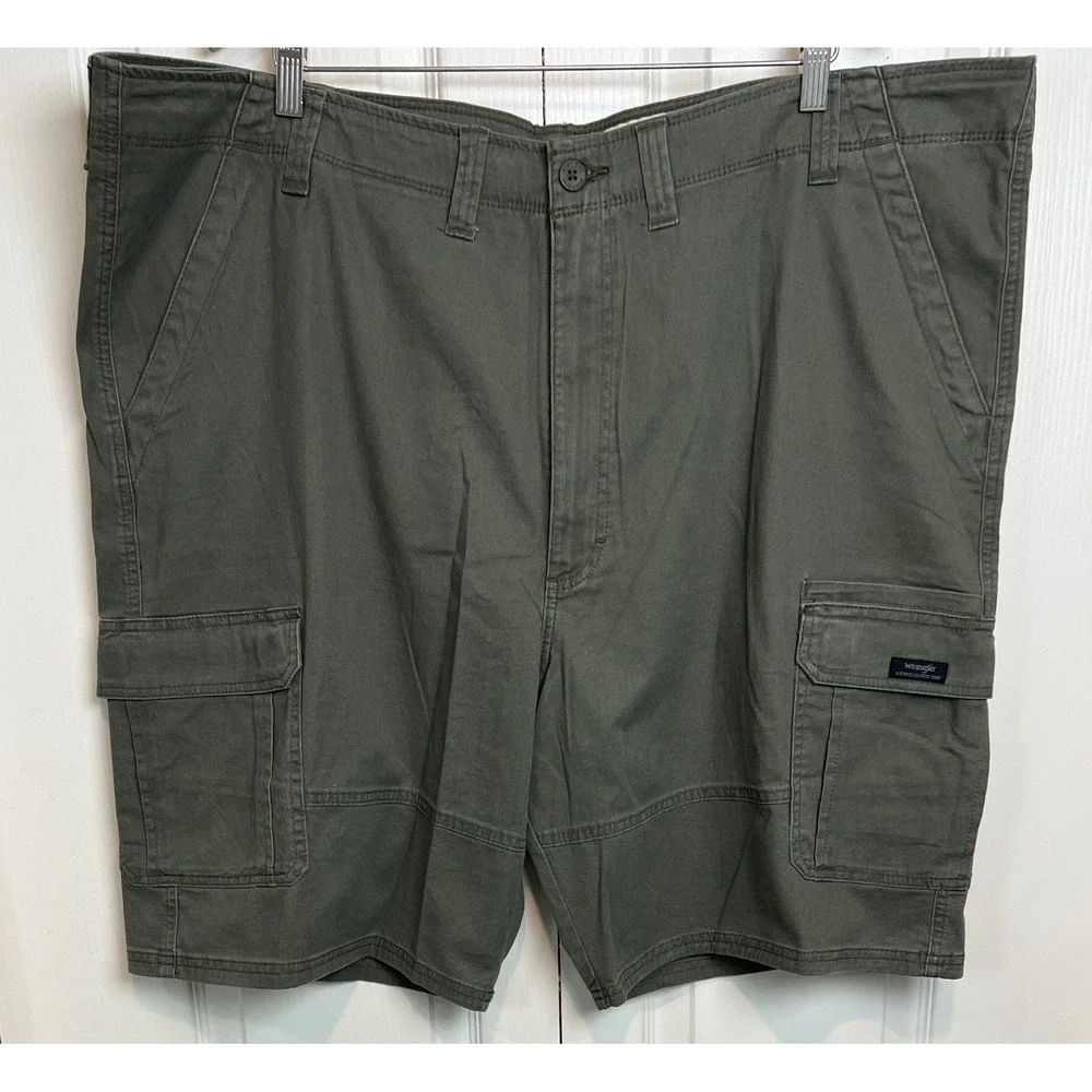 Wrangler Cargo Shorts Men 48 Green Relaxed Fit Natural Waist G6CXWOH Utility G18